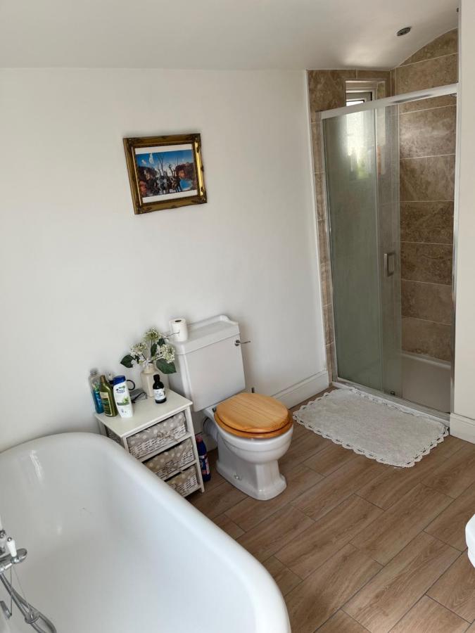 דירות Peaceful London Retreat מראה חיצוני תמונה